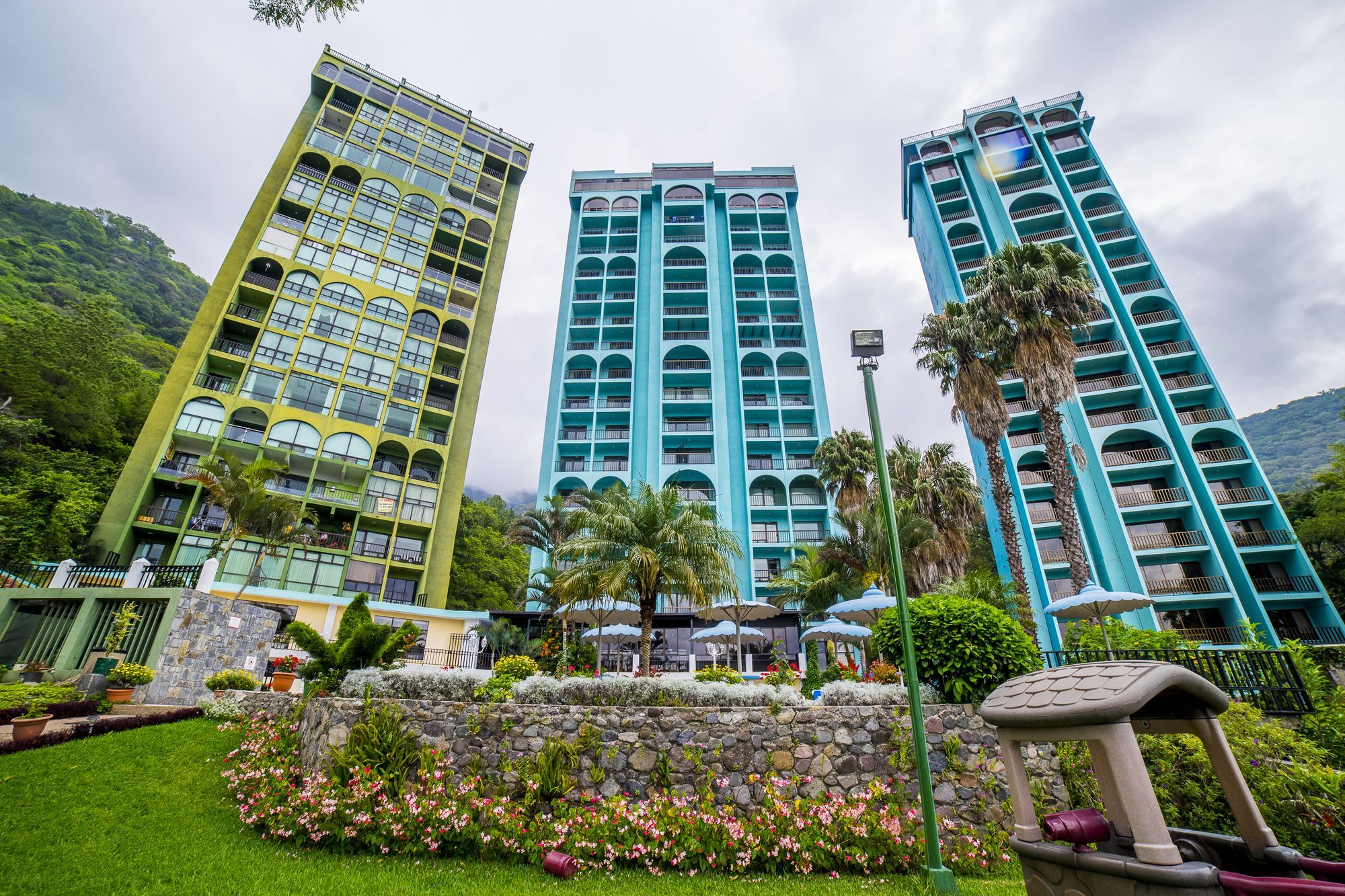 Hotel La Riviera De Atitlan ปานาคาเชล ภายนอก รูปภาพ